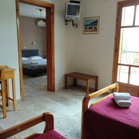 Orelia Pension Tolo Bagian luar foto
