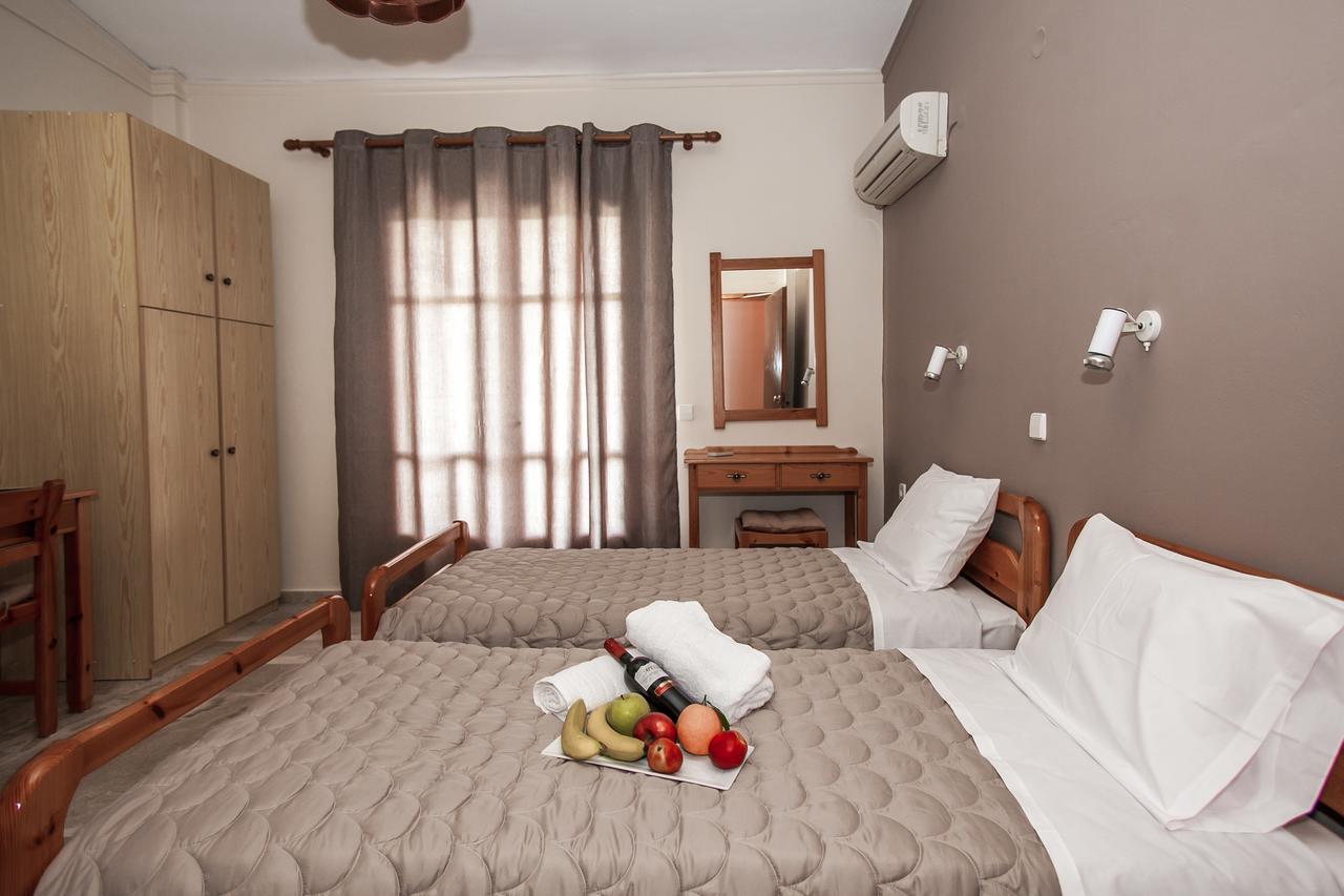 Orelia Pension Tolo Bagian luar foto