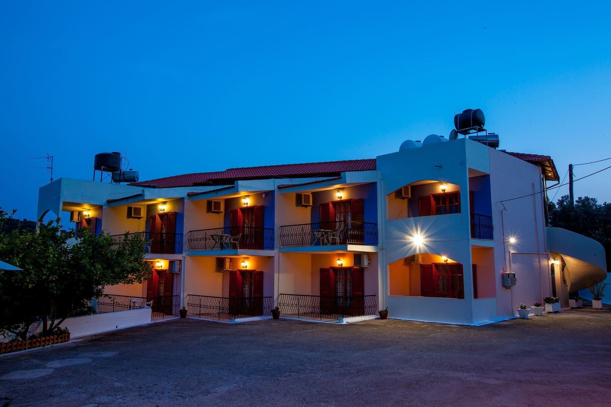Orelia Pension Tolo Bagian luar foto